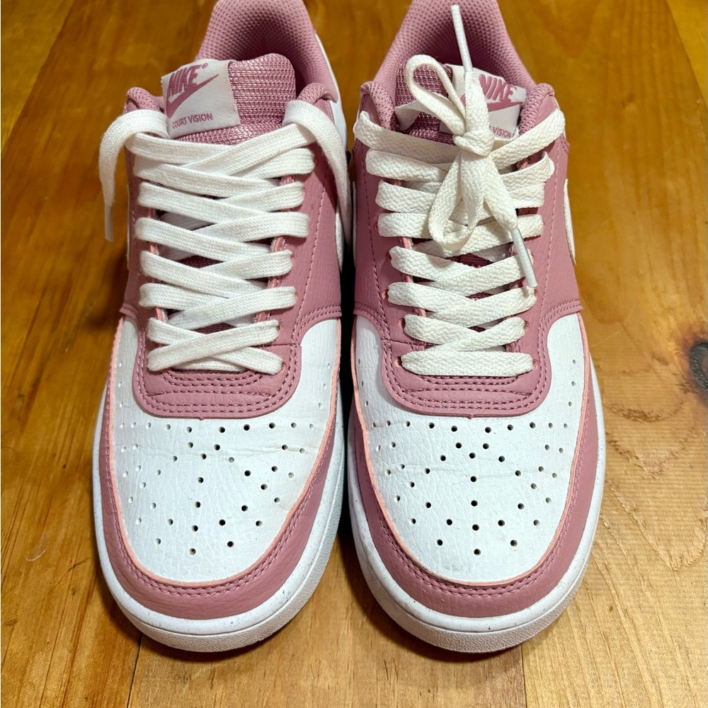WOMENS COURT VISION LOW SNEAKER